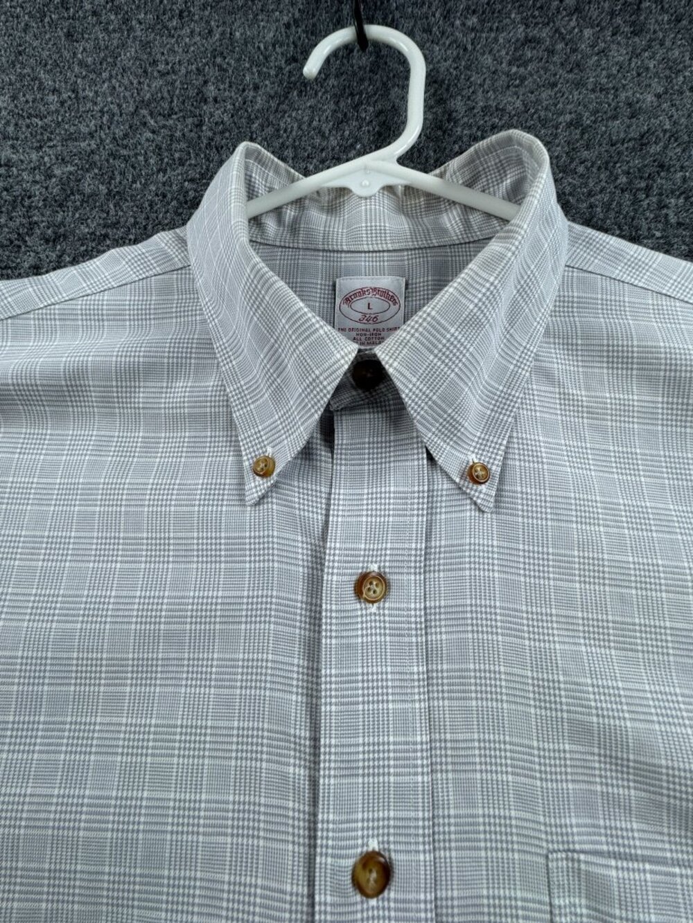 Brooks Brothers Soft Button-Down Plaid Non-Iron Large Gray White Long Sleeve